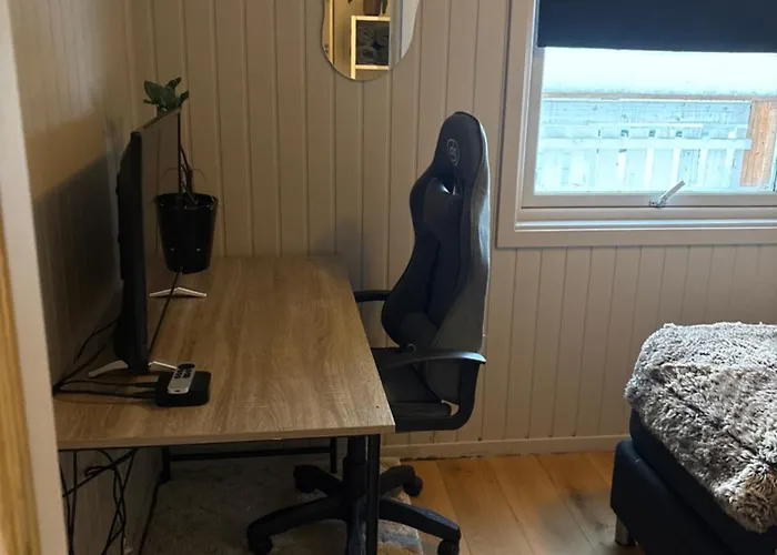 Cozy By Fjord And Northern Lights Opportunities Appartamento